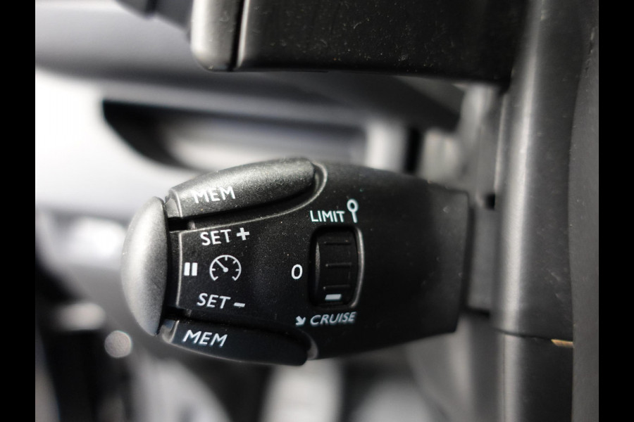 Peugeot Expert 2.0 BlueHDI 145PK L3 Automaat Airco Navigatie Trekhaak Cruise Control Carplay