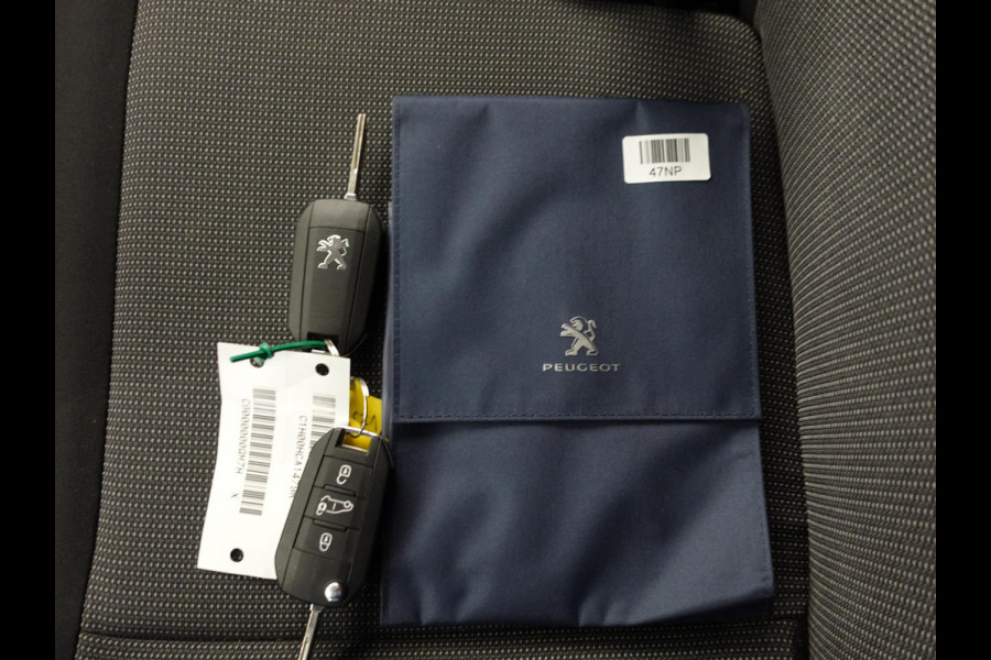 Peugeot Expert 2.0 BlueHDI 145PK L3 Automaat Airco Navigatie Trekhaak Cruise Control Carplay