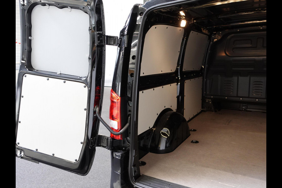 Mercedes-Benz Vito 114 CDI Lang Automaat Apple Carplay Camera Trekhaak Cruise control Airco Bluetooth
