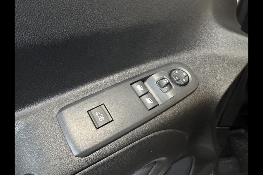 Opel Combo 1.5D L2H1 Edition Automaat Airco Camera Navigatie Parkeersensoren Line assist