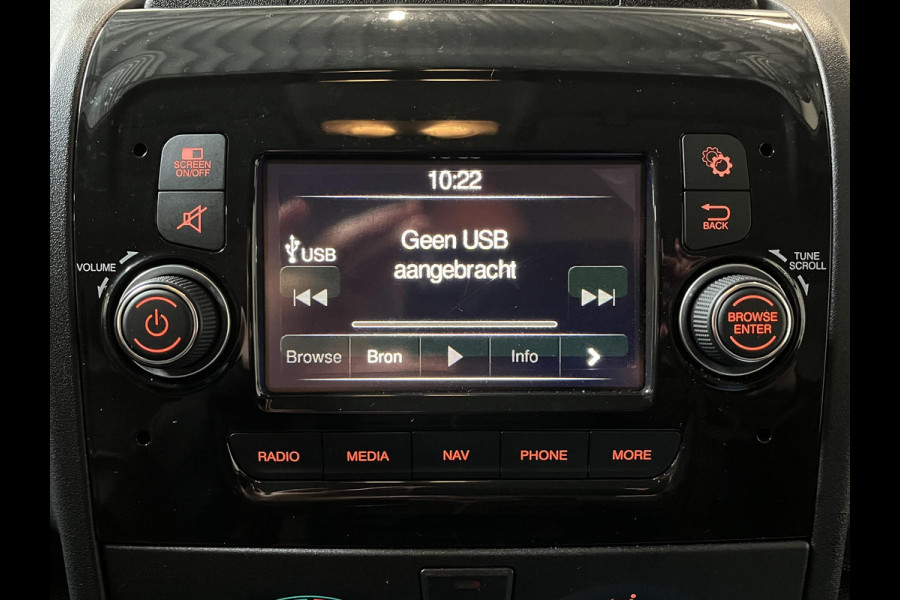 Opel Movano 140 PK L2H2 Edition Airco Navigatie Trekhaak Cruise control Nieuw Model Parkeersensoren