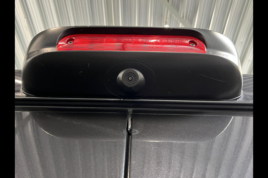 Opel Movano 140 PK L2H2 Edition Airco Navigatie Trekhaak Cruise control Nieuw Model Parkeersensoren