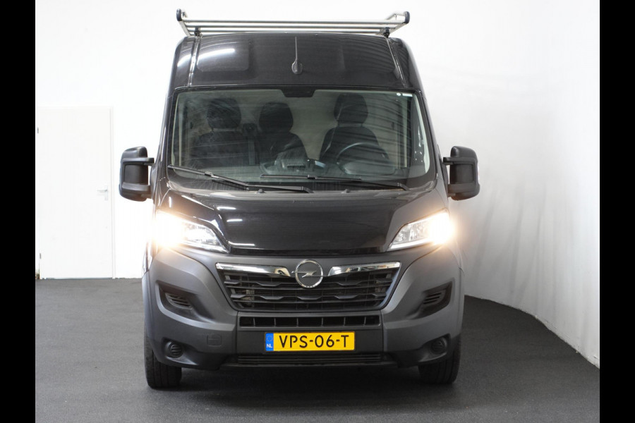 Opel Movano 140pk L2H2 Edition Airco Navigatie Parkeersensoren Trekhaak Cruise Imperiaal