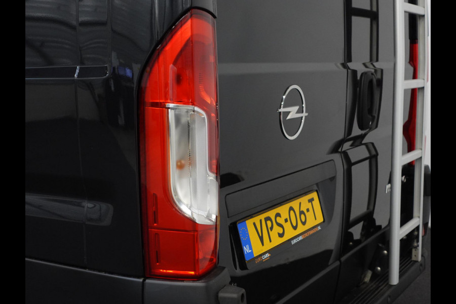 Opel Movano 140pk L2H2 Edition Airco Navigatie Parkeersensoren Trekhaak Cruise Imperiaal