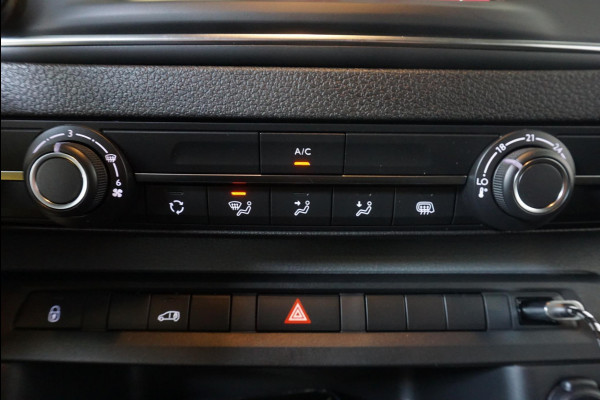 Opel Vivaro 1.5 CDTI L3H1 Dubbele Cabine Edition Airco Navigatie Trekhaak Parkeersensoren 6 Zits Camera