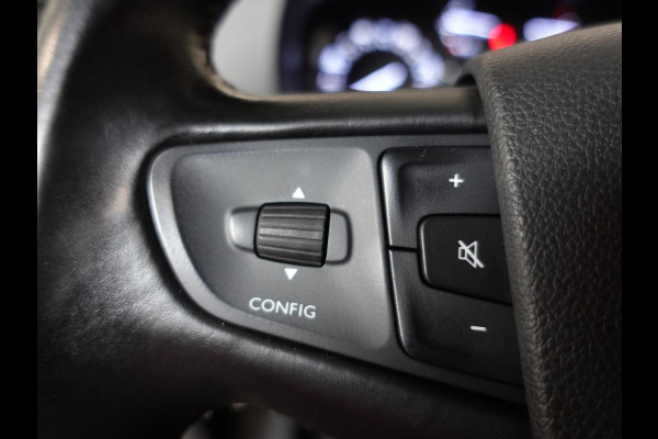 Opel Vivaro 2.0 CDTI L3H1 Dubbele Cabine Edition Navigatie Trekhaak Cruise control Airco