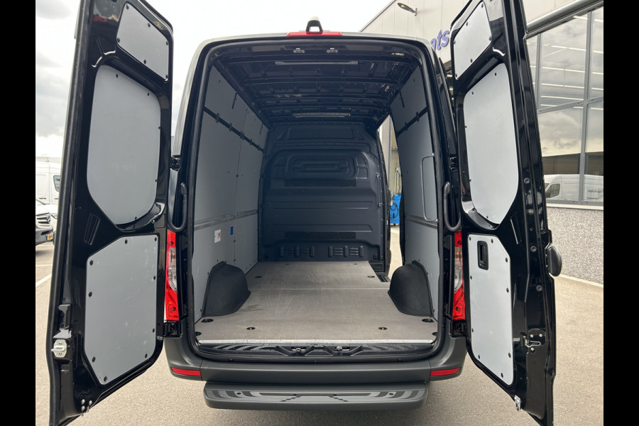 Mercedes-Benz Sprinter 317 CDI L2 H2 MBUX / Camera / Navigatie / Cruise control / Airco
