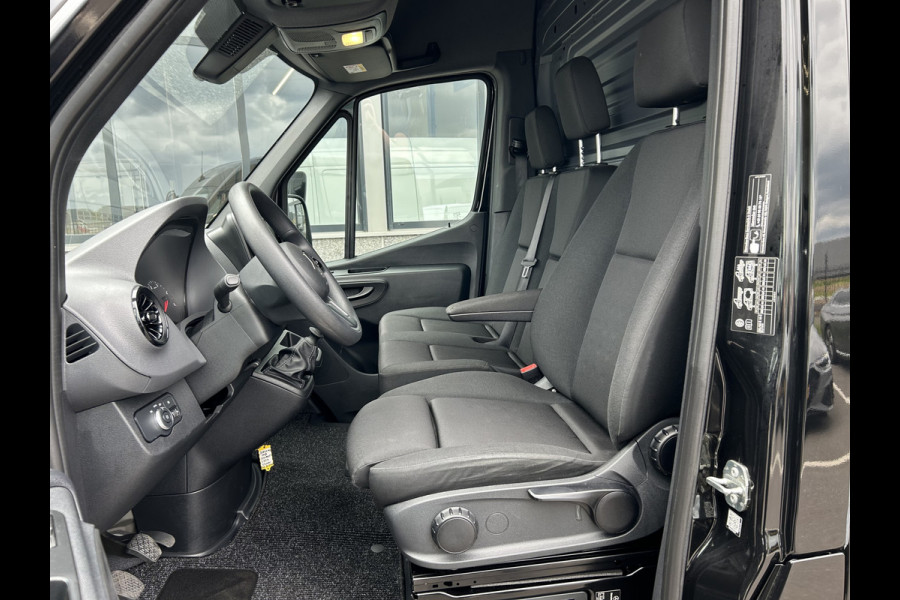 Mercedes-Benz Sprinter 317 CDI L2 H2 MBUX / Camera / Navigatie / Cruise control / Airco