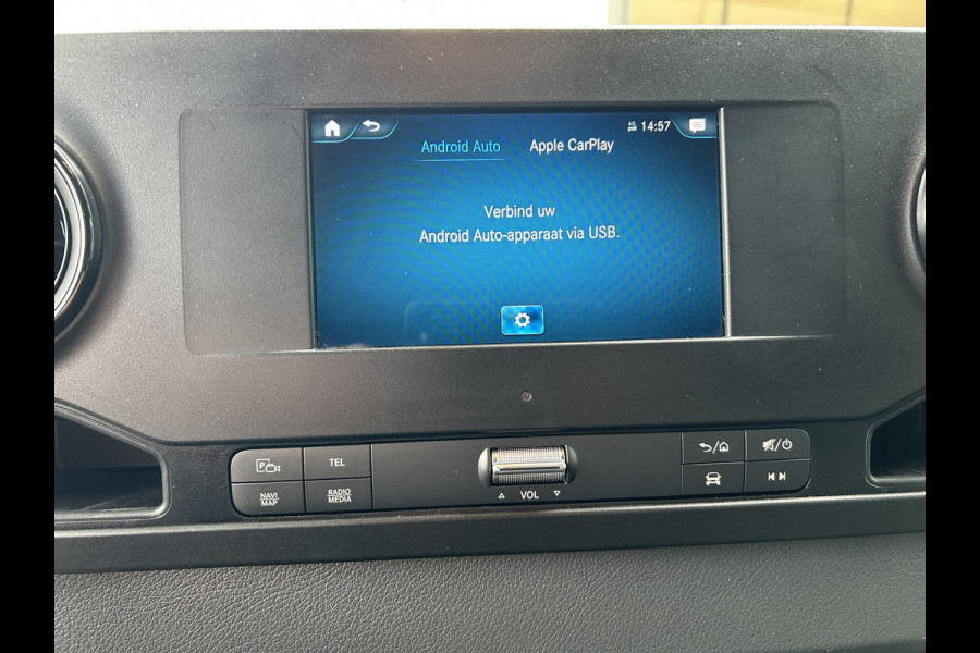 Mercedes-Benz Sprinter 317 CDI L2 H2 MBUX / Camera / Navigatie / Cruise control / Airco