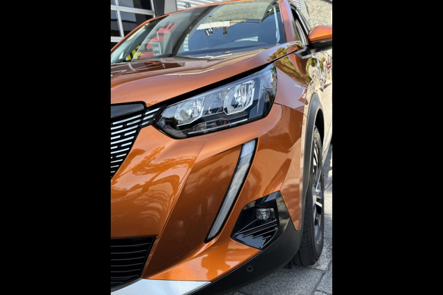 Peugeot 2008 1.2 PureTech Allure - Navigatie/Apple I Airco I LED I PDC & Achteruitrij camera I Sport velgen I Dealer onderhouden