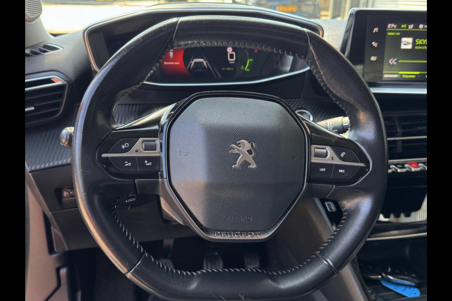 Peugeot 2008 1.2 PureTech Allure - Navigatie/Apple I Airco I LED I PDC & Achteruitrij camera I Sport velgen I Dealer onderhouden