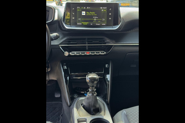 Peugeot 2008 1.2 PureTech Allure - Navigatie/Apple I Airco I LED I PDC & Achteruitrij camera I Sport velgen I Dealer onderhouden