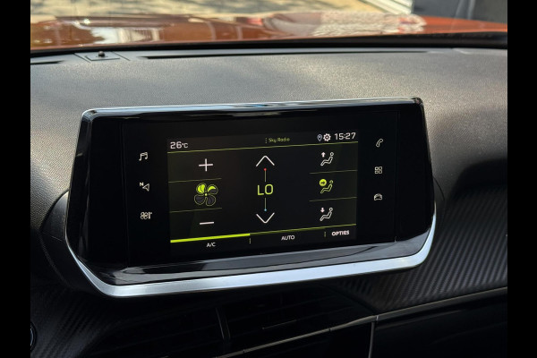 Peugeot 2008 1.2 PureTech Allure - Navigatie/Apple I Airco I LED I PDC & Achteruitrij camera I Sport velgen I Dealer onderhouden