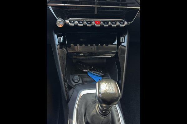 Peugeot 2008 1.2 PureTech Allure - Navigatie/Apple I Airco I LED I PDC & Achteruitrij camera I Sport velgen I Dealer onderhouden