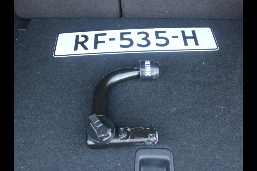 Audi A1 Sportback 1.4 TFSI Sport S line Edition | ELEKTRISCH SCHUIFDAK | NAVIGATIE | TREKHAAK |