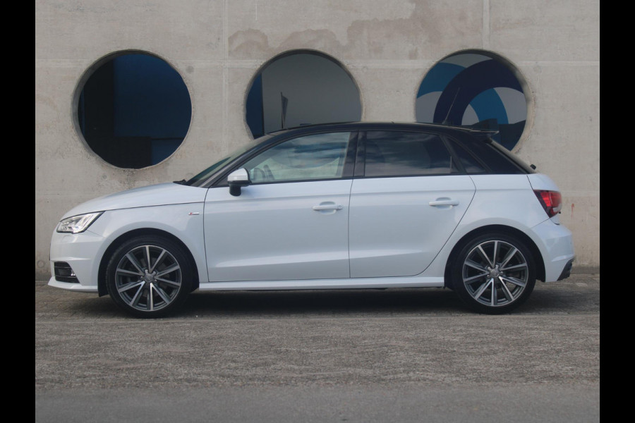 Audi A1 Sportback 1.4 TFSI Sport S line Edition | ELEKTRISCH SCHUIFDAK | NAVIGATIE | TREKHAAK |