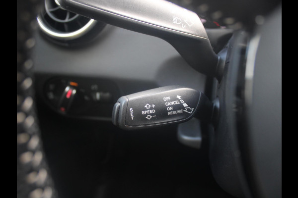 Audi A1 Sportback 1.4 TFSI Sport S line Edition | ELEKTRISCH SCHUIFDAK | NAVIGATIE | TREKHAAK |