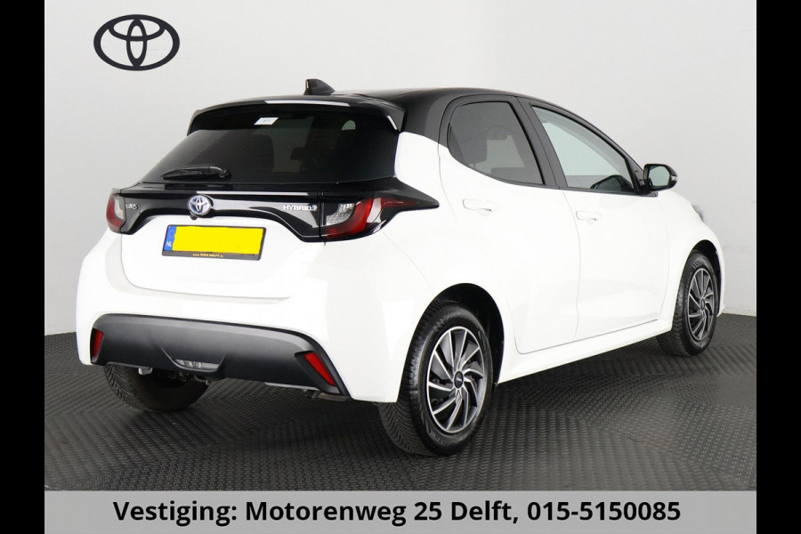Toyota Yaris 1.5 HYBRIDE GARANTIE TOT 2033* BLACK & WHITE BIJNA 2023. CLOUD NAVI.CLIMA.CRUISE