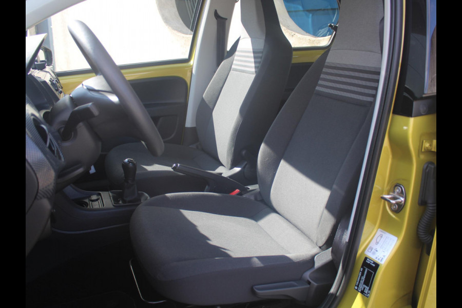 Volkswagen up! 1.0 BMT move up! | AIRCO | 12 MAANDEN BOVAG GARANTIE |