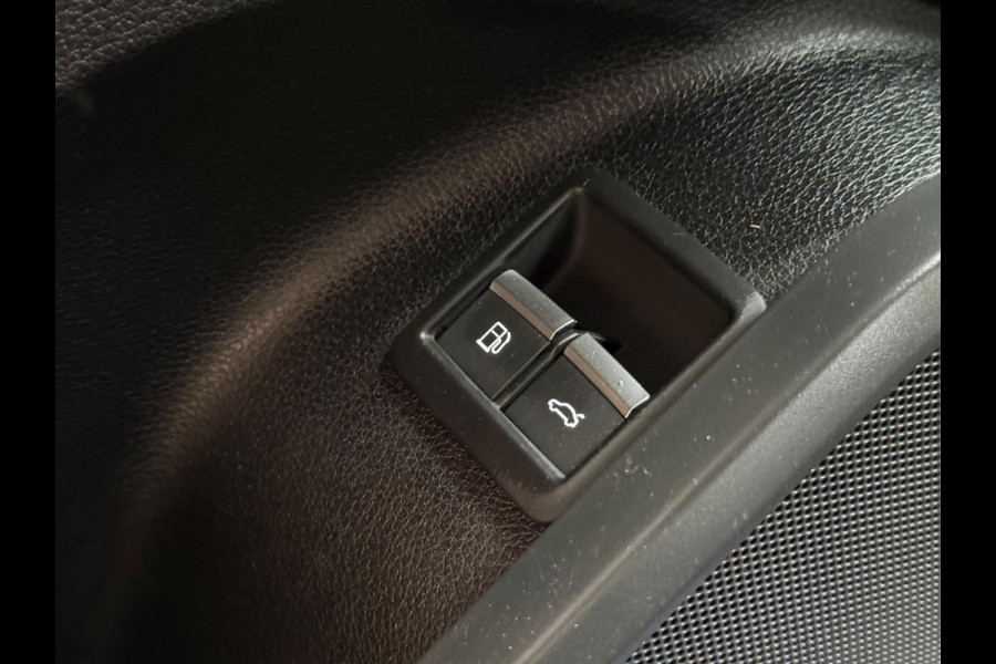Audi Q5 55 TFSI e quattro Competition | 367 PK | Pano | Leer | Keyless | ACC | Stoelverwarming