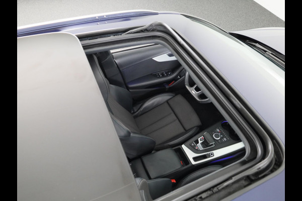 Audi A4 Avant 40 TFSI Sport S line edition 191pk | Panoramadak | Navigatie | Verwarmbare voorstoelen | 18 inch lichtmetalen velgen