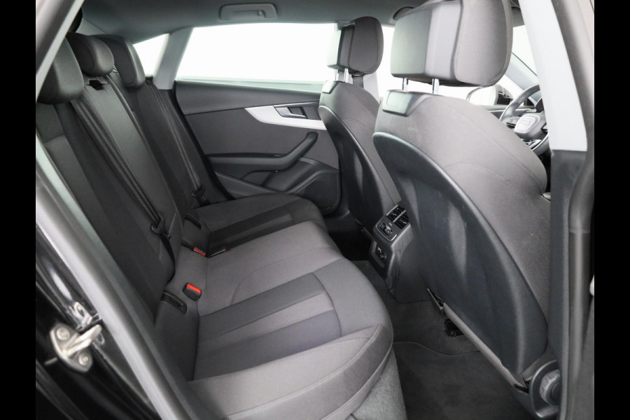 Audi A5 Sportback 40 TFSI Advanced Edition 204pk | Sportstoelen | Matrix LED koplampen | 18 inch lichtmetalen velgen | Voorstoelen met massage functie