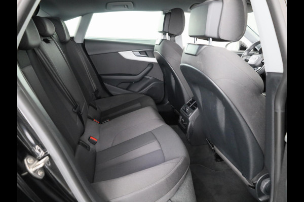 Audi A5 Sportback 40 TFSI Advanced Edition 204pk | Sportstoelen | Matrix LED koplampen | 18 inch lichtmetalen velgen | Voorstoelen met massage functie