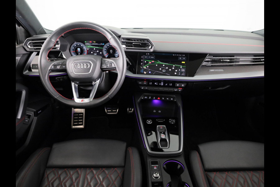 Audi A3 Sportback 35 TFSI S edition 150 pk S-tronic | Panoramadak | Sonos Audio | Nappa leer | Head up Display | Achteruitrijcamera | Elektr. voorstoelen | S-Line | Navigatie | verlengde garantie