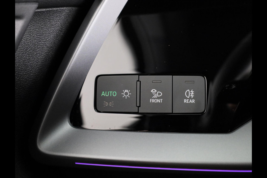 Audi A3 Sportback 35 TFSI S edition 150 pk S-tronic | Panoramadak | Sonos Audio | Nappa leer | Head up Display | Achteruitrijcamera | Elektr. voorstoelen | S-Line | Navigatie | verlengde garantie