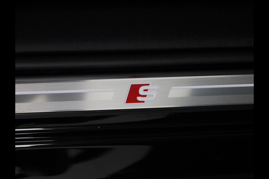 Audi A3 Sportback 35 TFSI S edition 150 pk S-tronic | Panoramadak | Sonos Audio | Nappa leer | Head up Display | Achteruitrijcamera | Elektr. voorstoelen | S-Line | Navigatie | verlengde garantie