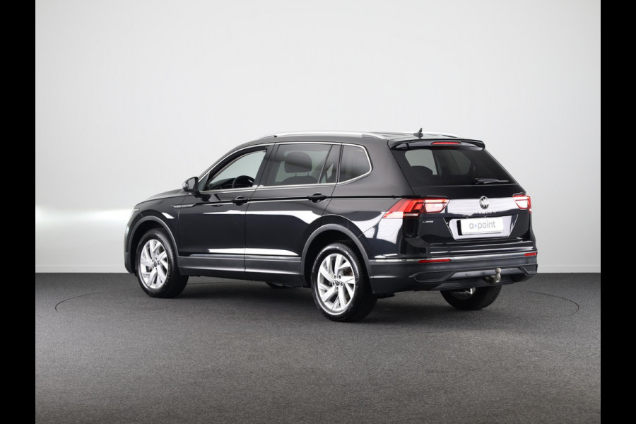 Volkswagen Tiguan Allspace 1.5 TSI Life Business 7p. 150 pk Automaat (DSG) | Navigatie | Elektr. trekhaak | Parkeersensoren | Adaptieve cruise control | LED koplampen |