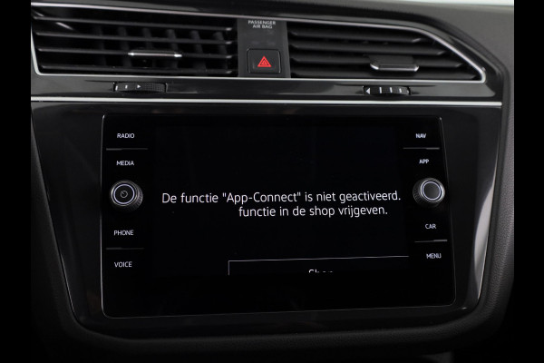 Volkswagen Tiguan Allspace 1.5 TSI Life Business 7p. 150 pk Automaat (DSG) | Navigatie | Elektr. trekhaak | Parkeersensoren | Adaptieve cruise control | LED koplampen |