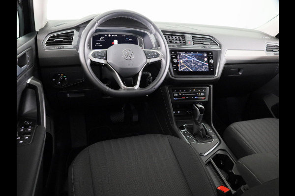 Volkswagen Tiguan Allspace 1.5 TSI Life Business 7p. 150 pk Automaat (DSG) | Navigatie | Elektr. trekhaak | Parkeersensoren | Adaptieve cruise control | LED koplampen |