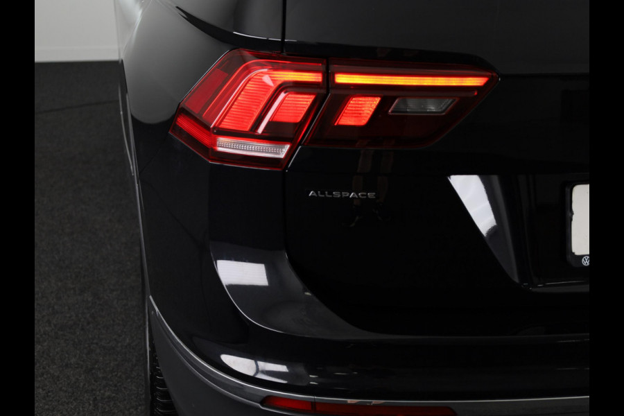 Volkswagen Tiguan Allspace 1.5 TSI Life Business 7p. 150 pk Automaat (DSG) | Navigatie | Elektr. trekhaak | Parkeersensoren | Adaptieve cruise control | LED koplampen |