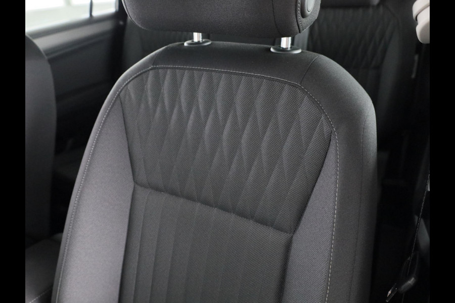 Volkswagen Tiguan Allspace 1.5 TSI Life Business 7p. 150 pk Automaat (DSG) | Navigatie | Elektr. trekhaak | Parkeersensoren | Adaptieve cruise control | LED koplampen |
