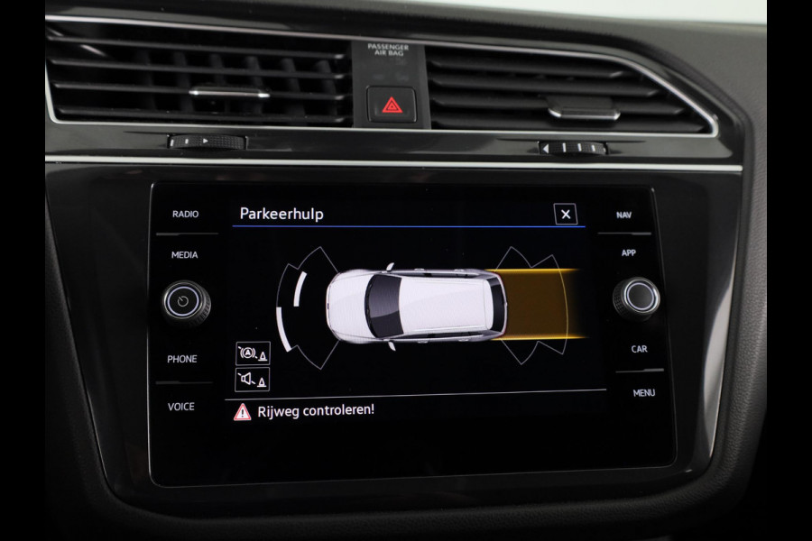 Volkswagen Tiguan Allspace 1.5 TSI Life Business 7p. 150 pk Automaat (DSG) | Navigatie | Elektr. trekhaak | Parkeersensoren | Adaptieve cruise control | LED koplampen |