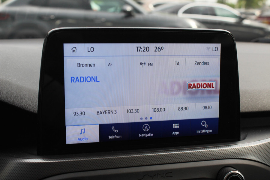 Ford FOCUS Wagon 1.0 EcoBoost Titanium Business / Trekhaak / Panoramadak / Camera / Head-up / B&O / 19'' / Keyless / Navigatie / Stuurverwarming / Dodehoek / DAB / Stoelverwarming / Cruise Control
