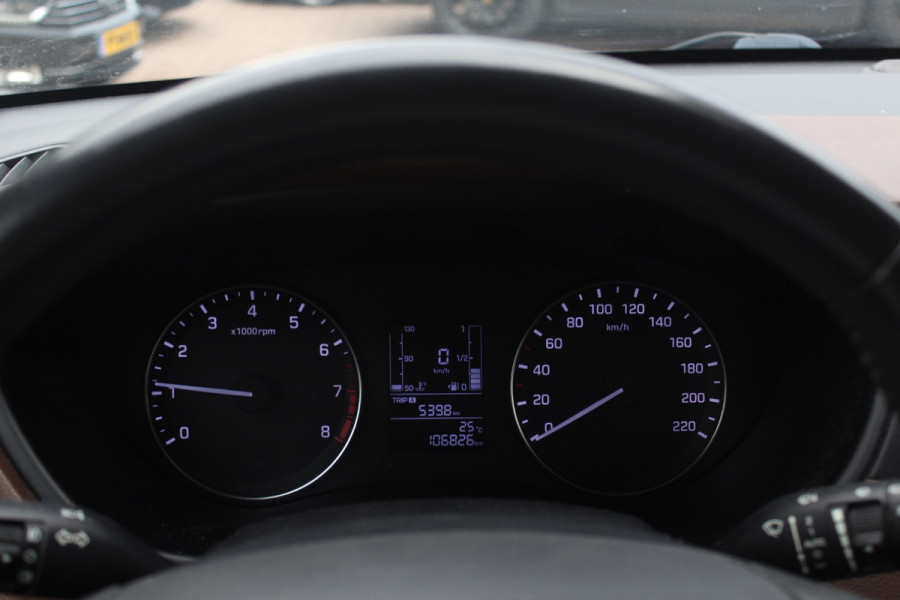 Hyundai i20 1.0 T-GDI Comfort / Trekhaak / Camera / Navigatie / Parkeerhulp achter / Cruise Control / Getint glas