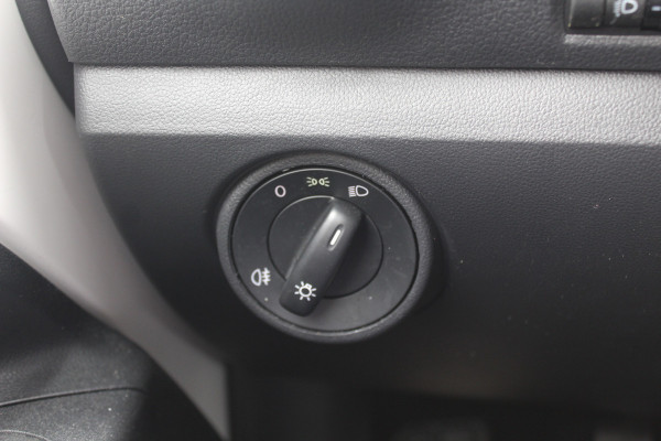 Volkswagen up! 1.0 BMT take up! / Airco / Radio / LED Dagrijverlichting / Elektr. ramen voor / Parrot