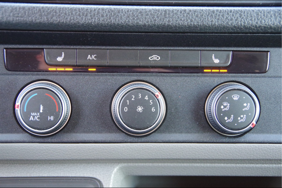 Volkswagen Crafter 50 2.0 TDI L3H2 (L2H1) B-RIJBEWIJS 177PK AUT. 3.5T TREKGEW. DUBBEL LUCHT, CAMERA, NAVI, CRUISE, AIRCO, STOELVERWARMING, DUBBEL L