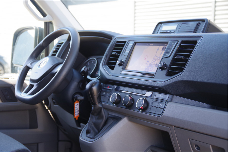 Volkswagen Crafter 50 2.0 TDI L3H2 (L2H1) B-RIJBEWIJS 177PK AUT. 3.5T TREKGEW. DUBBEL LUCHT, CAMERA, NAVI, CRUISE, AIRCO, STOELVERWARMING, DUBBEL L