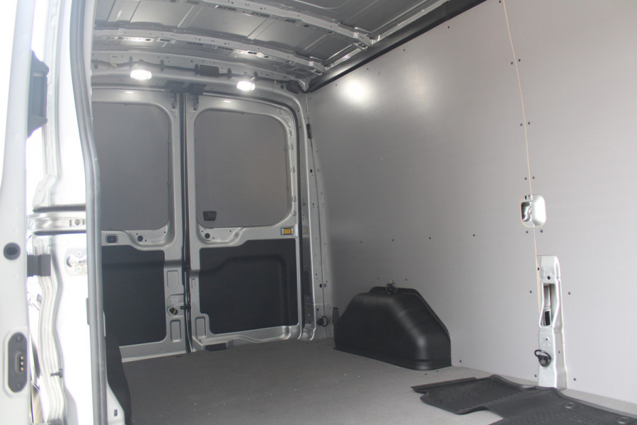 Ford Transit 350 2.0 TDCI L3H2 Limited 165pk - Adaptive Cruise - Luchtvering - Blind Spot - 360 camera - Raptor Grill - Stoel-Stuurverwarming