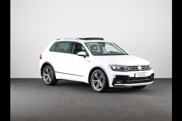 Volkswagen Tiguan 1.5 TSI ACT Highline 150PK | Automaat (DSG) | R-Line | Panoramadak | Leder interieur | Camera | Digitaal dashboard
