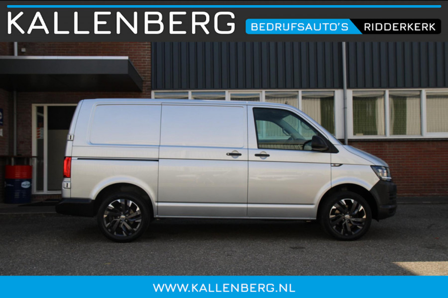 Volkswagen Transporter 2.0 TDI 150PK L1H1 Carplay / Navi / Trekhaak / PDC / 3 zits