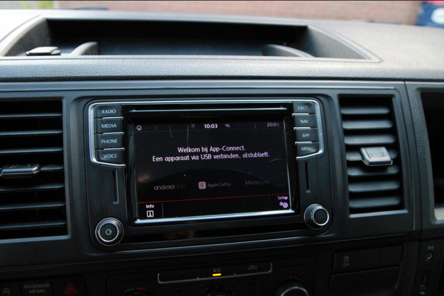 Volkswagen Transporter 2.0 TDI 150PK L1H1 Carplay / Navi / Trekhaak / PDC / 3 zits