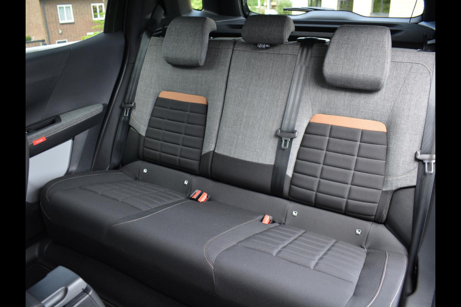 Citroën Ë-C3 Aircross Plus 113pk 44 kWh | Apple Carplay / Android Auto | Climate Controle |