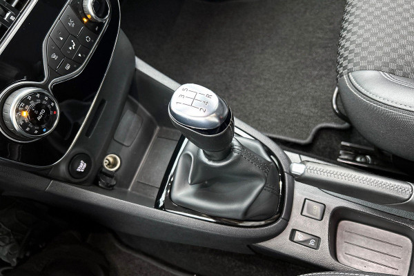 Renault Clio Estate 0.9 TCe Intens(Goed OnderH, Navi, Parkeersensoren, Cruise Con, Climate Con, Etc)
