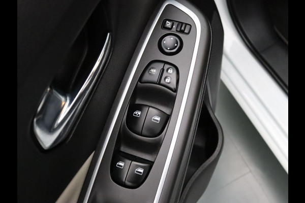 Nissan Micra 100pk IG-T N-Connecta Airco | Camera | Cruise | Navi | Parkeersens. achter