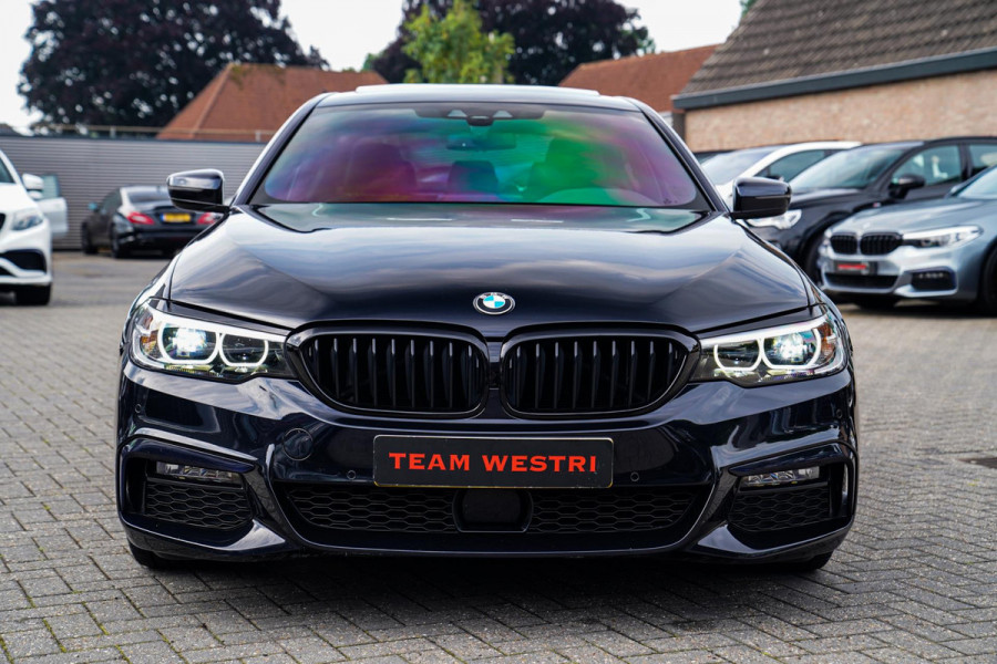 BMW 5 Serie 540i xDrive High Executive | M-pakket | Schuif/kanteldak | Adaptieve Cruise | Nappa | Camera | Stoel + Stuurverwarming
