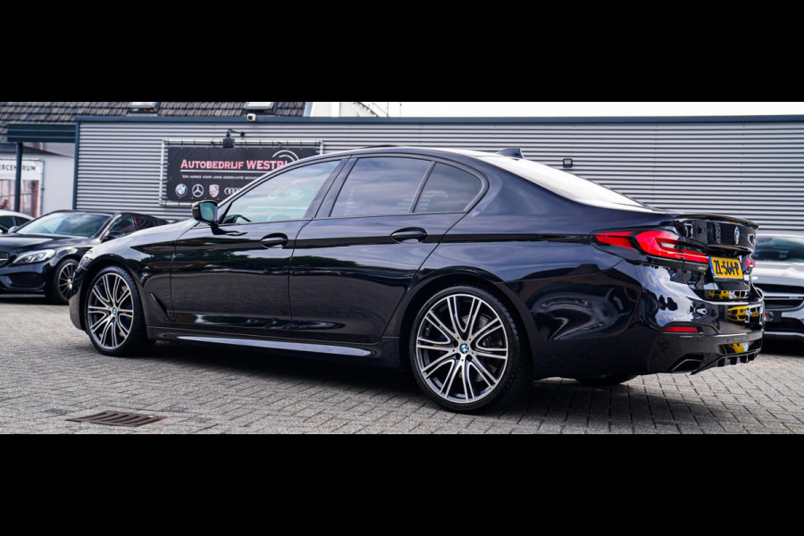 BMW 5 Serie 540i xDrive High Executive | M-pakket | Schuif/kanteldak | Adaptieve Cruise | Nappa | Camera | Stoel + Stuurverwarming